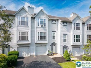 2774 Red Oak Cir, Bethlehem, PA 18017