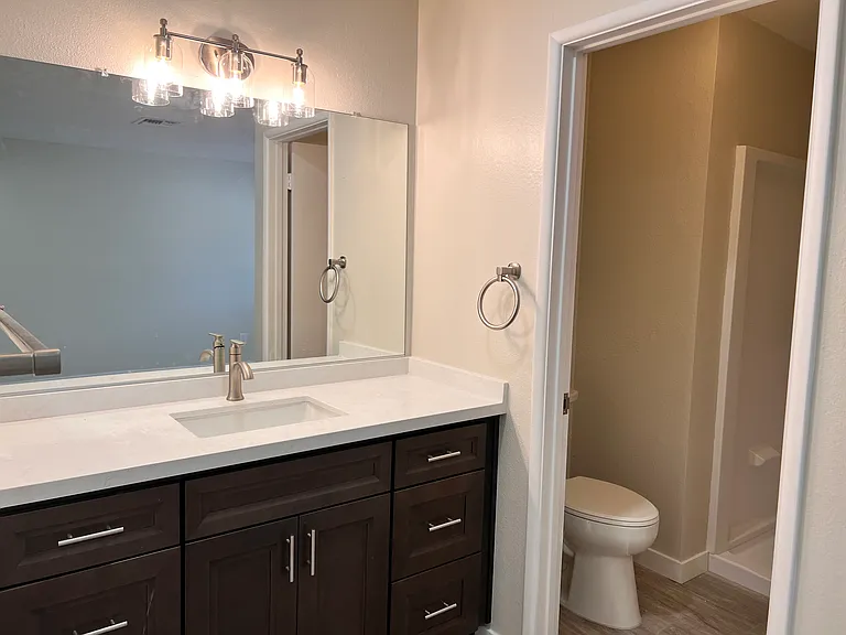 2640 N D St #2 — Photo 16