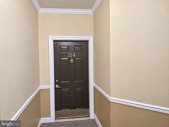 3rd image of 314 Timberlake Dr