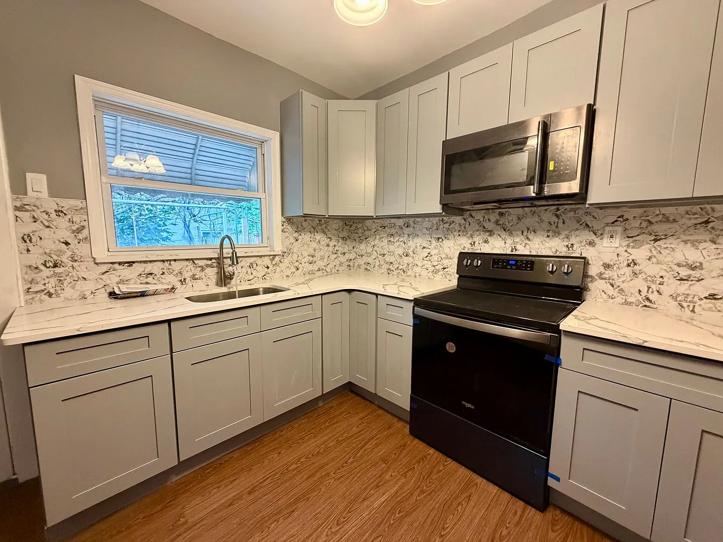 Renovated 3-Bedroom Home Near Hunting Park! Available NOW! — Photo 1