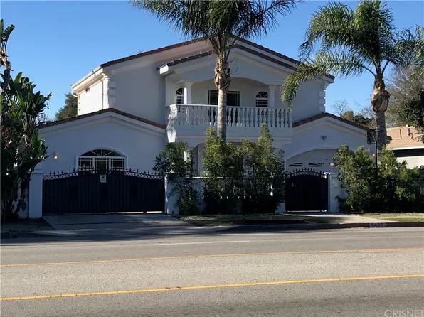 5449 Woodman Ave, Van Nuys, CA 91401