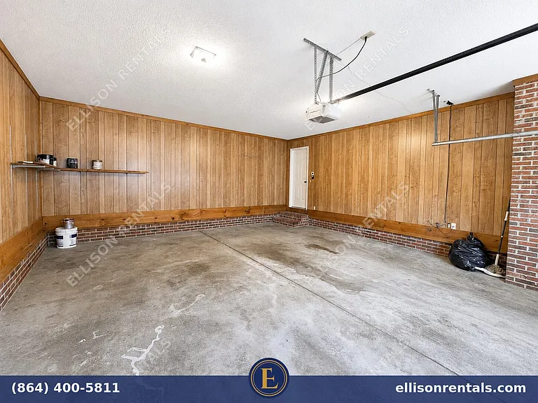 310 Waterbury Ct — Photo 14