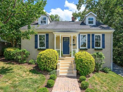 1004 Rayon St, Charlottesville, VA, 22902