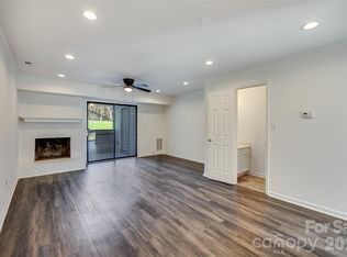 11020 Carmel Crossing Rd, Charlotte, NC 28226