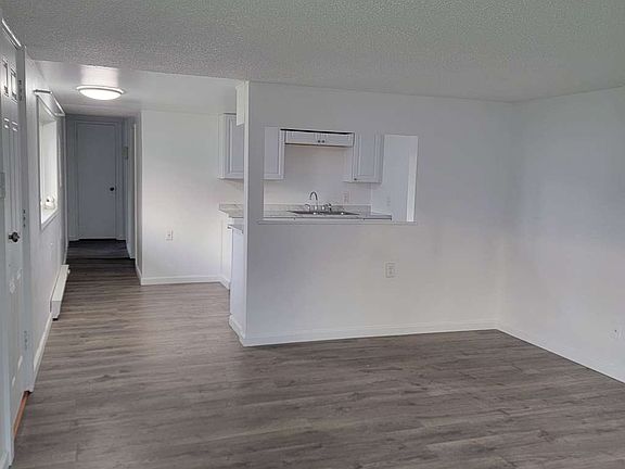 3rd image of 6215 McKinley Ave E #2