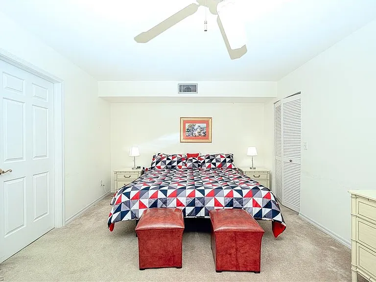 565 Beachwalk Cir #T-104 — Photo 15