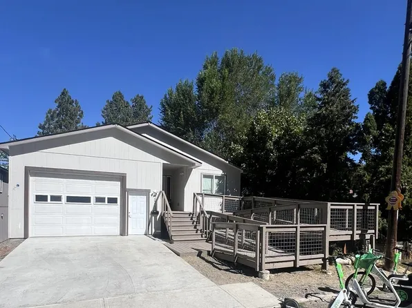 2923 E 12th Ave, Spokane, WA 99202