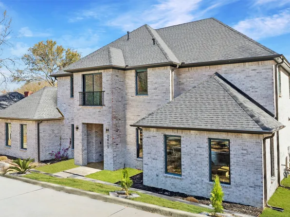 2415 Valley View Dr, Cedar Hill, TX 75104
