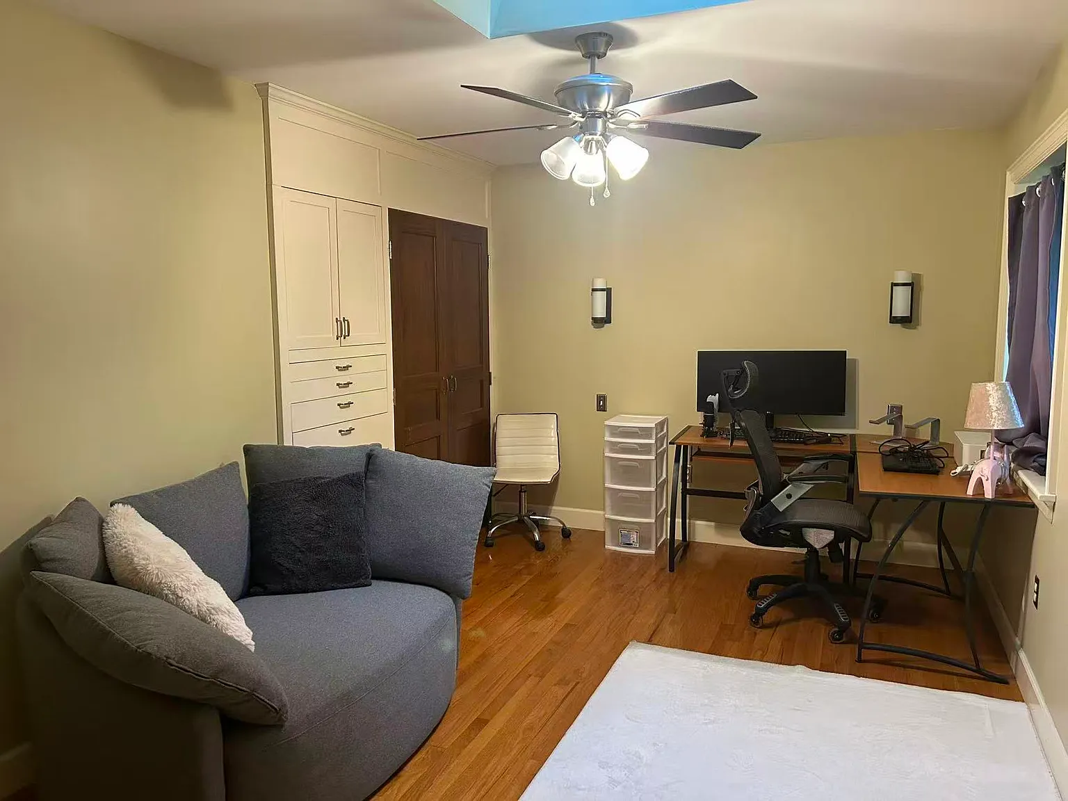3 bed, 1825 sqft, $1,300 — Photo 2