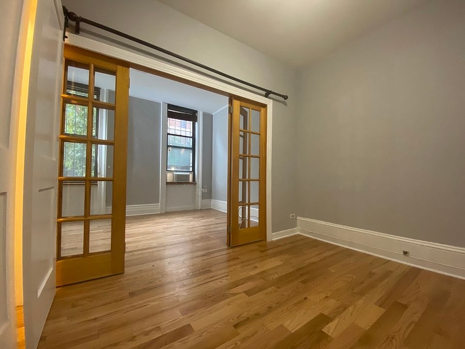 1st image of 146 Stanton St #1D