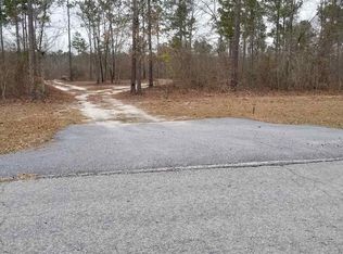 1378 Horsehead Rd, Lugoff, SC 29078