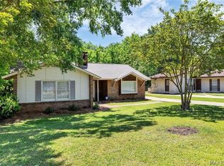 420 Glade Park Dr, Montgomery, AL 36109