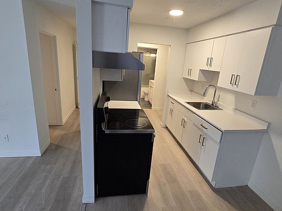4th image of 1215 Saint Georges Ave #107