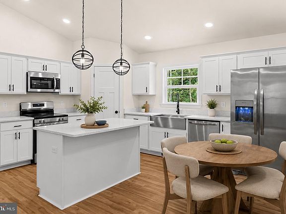 5th image of 5321 Wilton Ln