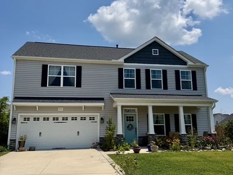 3016 Goldenaster Ct — Photo 2