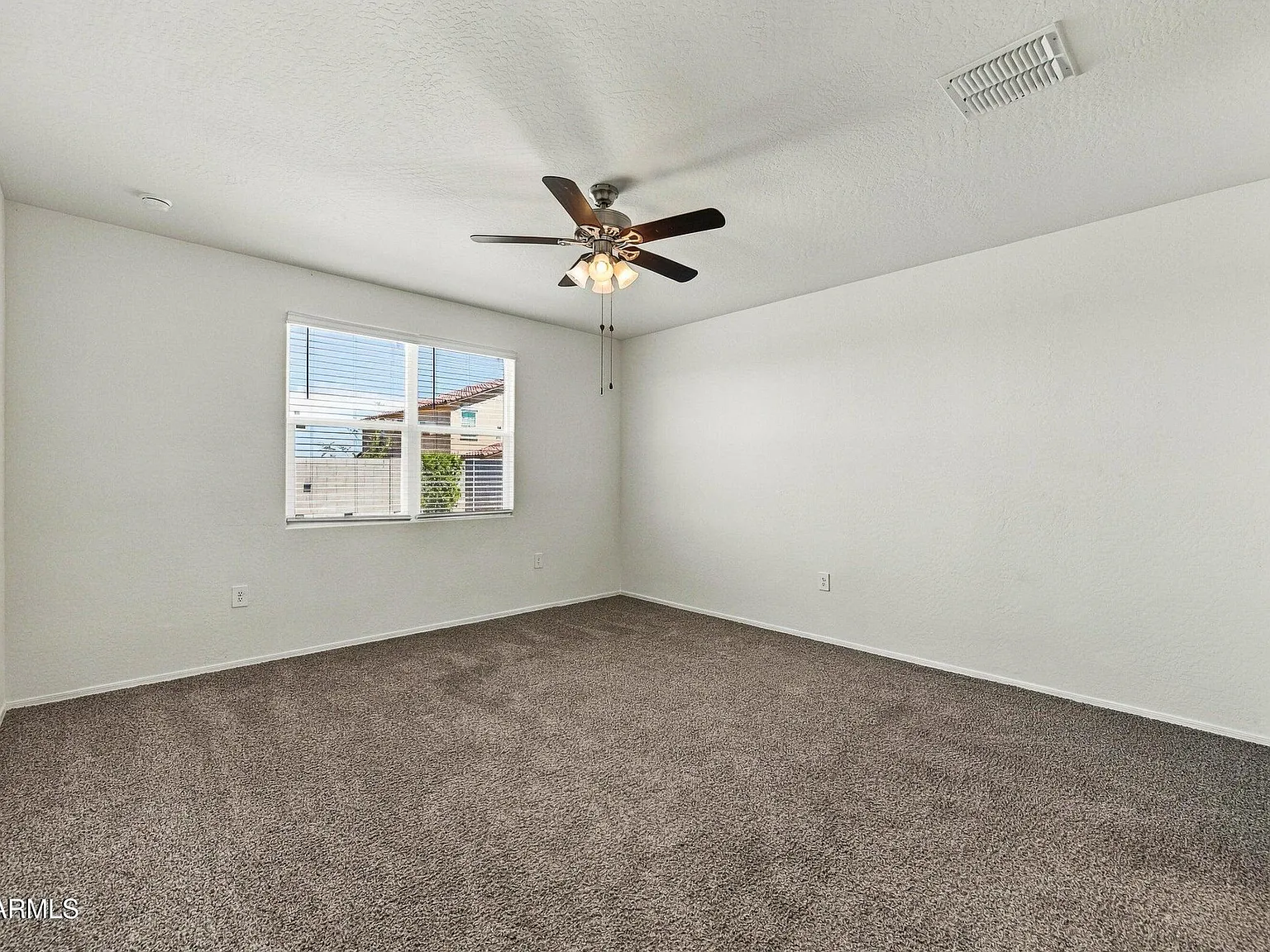 3 bed, 2.0 bath, 1526 sqft, $1,595 — Photo 4