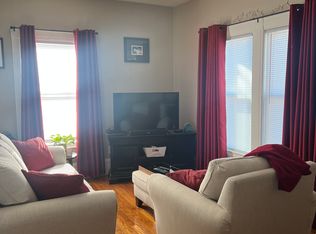 136 Chestnut St APT 4, Lowell, MA 01852