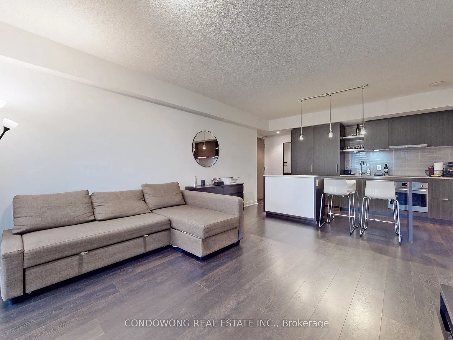 Harbour Plaza East — Photo 4