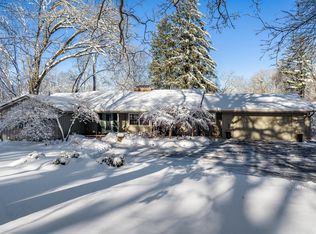 4702 Spring Brook Rd, Rockford, IL 61114