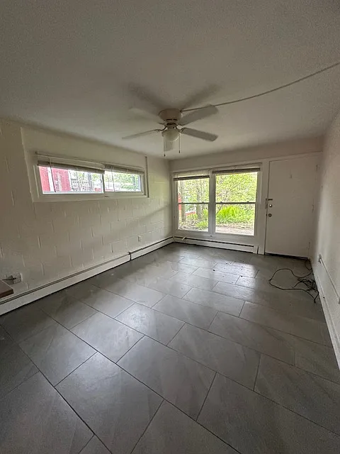 2 bed, 800 sqft, $1,595 — Photo 3