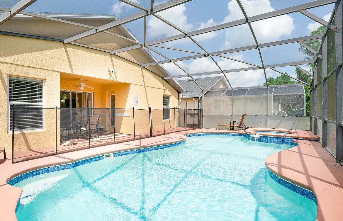 5 bed, 1680 sqft, $2,700 — Photo 3