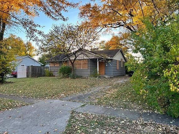 2nd image of 4293 Thompson Dr