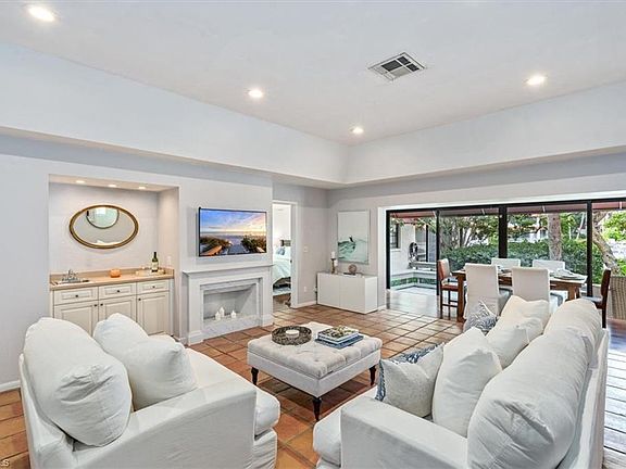 3rd image of 515 Serendipity DR