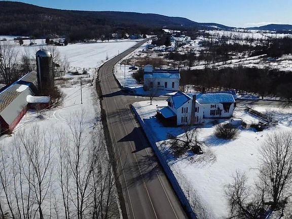 3rd image of 2087 VT Route 105