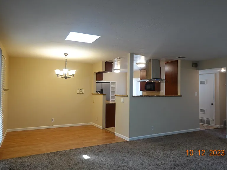 3417 Toledo Way — Photo 5