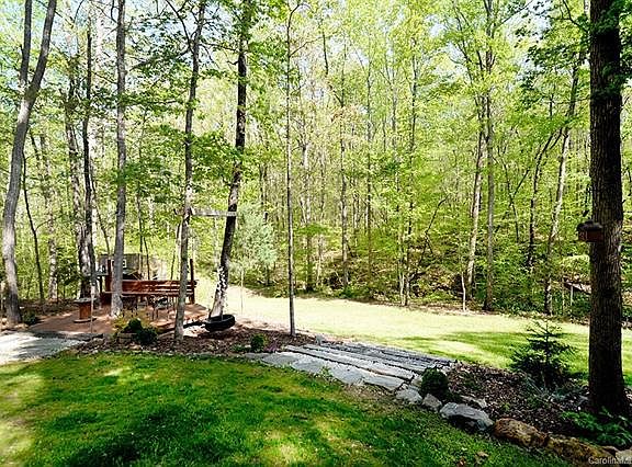 4th image of 8901 Penstemons Dr