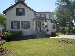 37 Williams St, Meriden, CT 06450