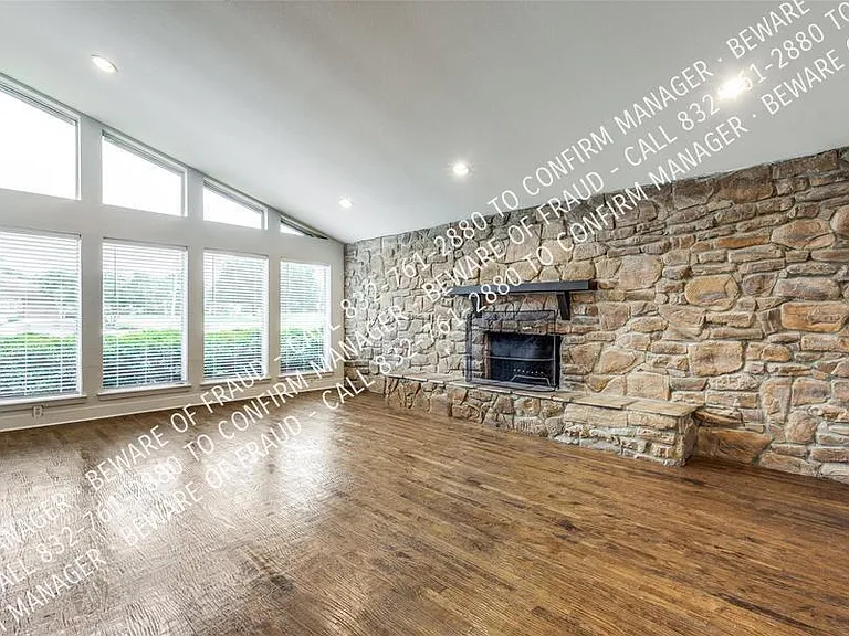 3800 Graphic Pl — Photo 6