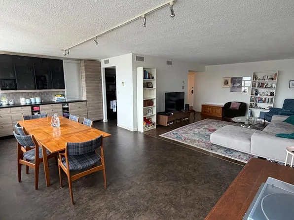 380 Pelissier St, Windsor, ON
