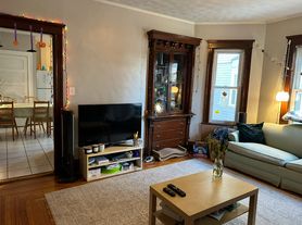 183 College Ave