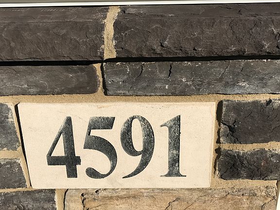 3rd image of 4591 Meadow Creek Dr