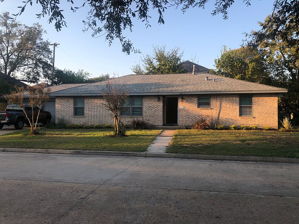 1st image of 1101 Mulberry Ln