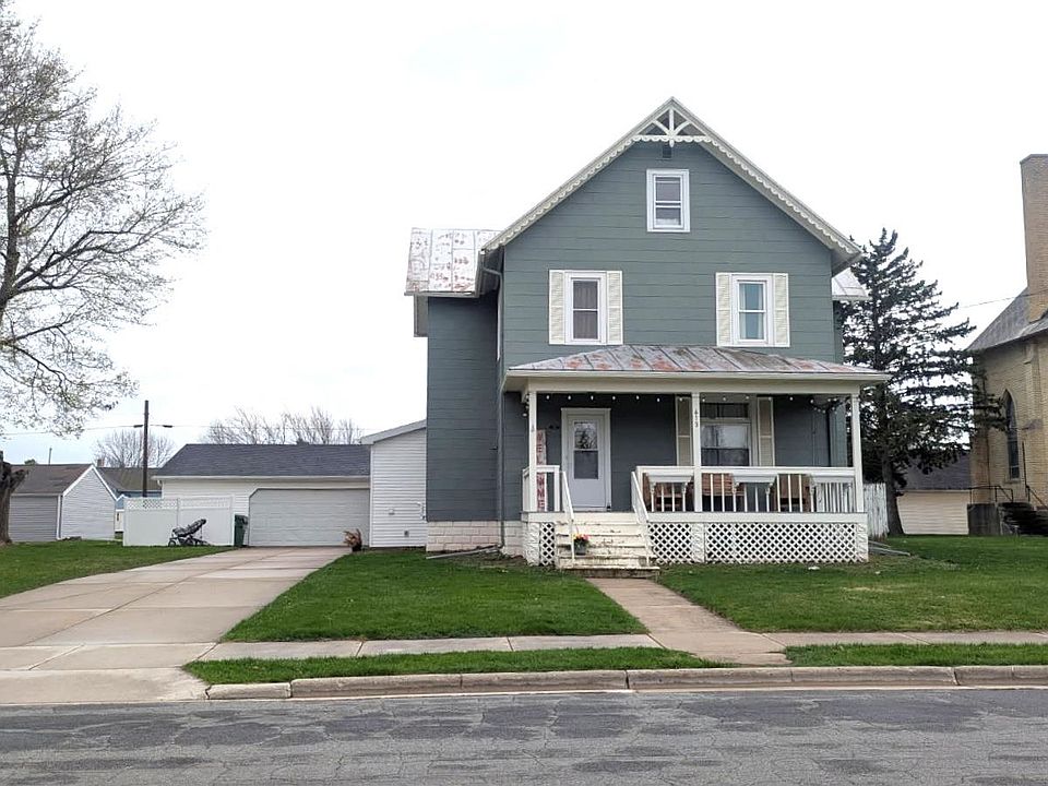 1st image of 613 Menasha St