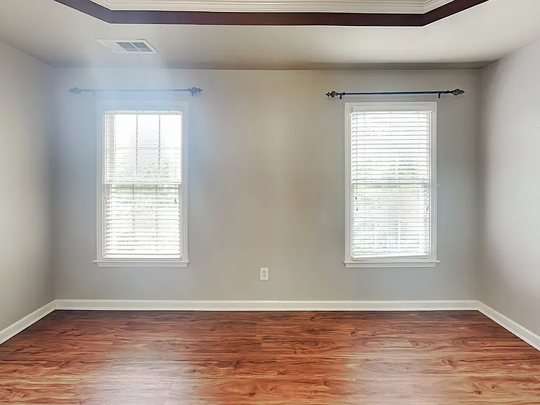2639 Hooch Ct — Photo 10