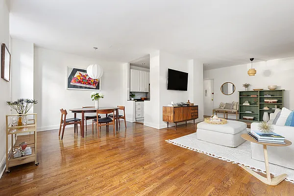 Sold by Compass | media 2