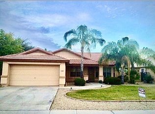 2062 E Willow Wick Rd, Gilbert, AZ 85296