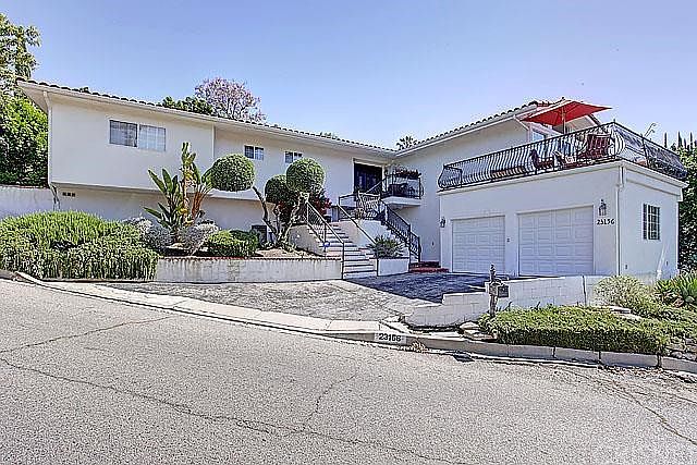 1st image of 23156 Cass Ave