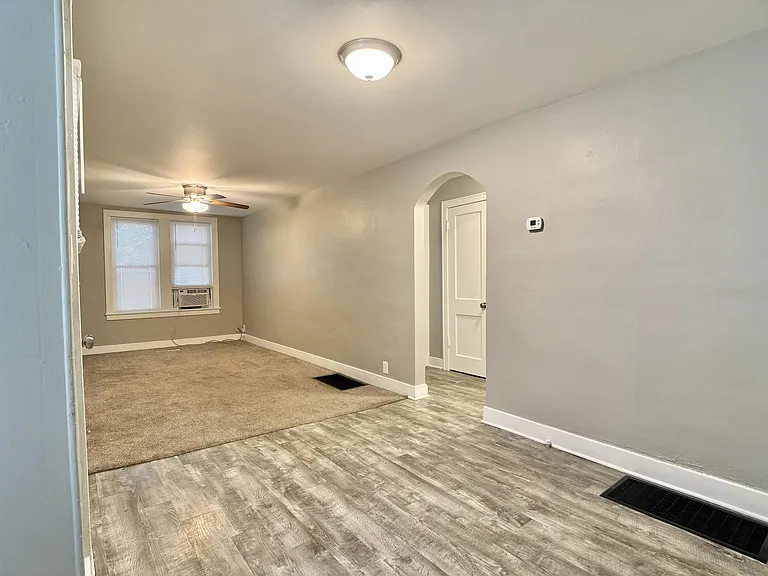 262 S Pearl St #3 — Photo 18