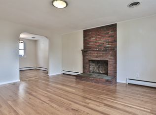 31 Williams Ave, Brockton, MA 02302