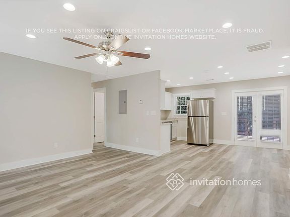 5th image of 212 Glenrose Cir SW