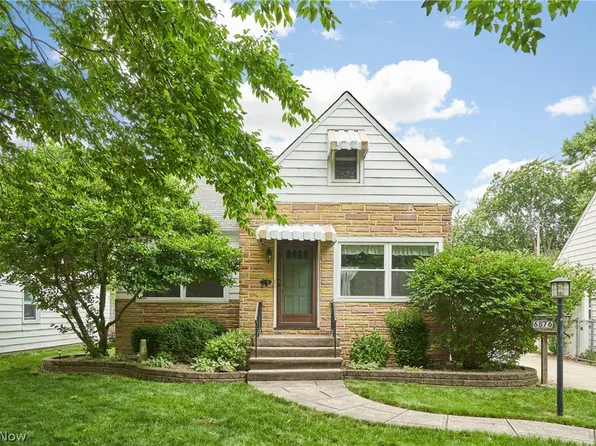 6876 Greenleaf Ave, Parma Heights, OH 44130