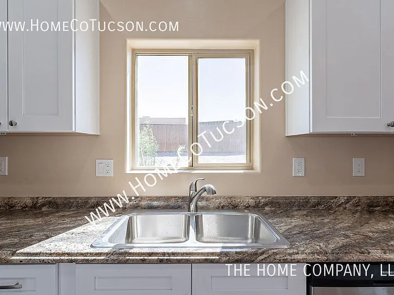 5704-5710 E Hermans Rd #5718 — Photo 23