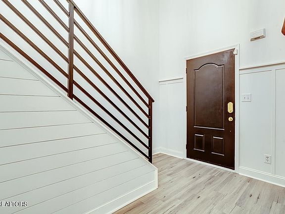3rd image of 6905 Ivy Stone Way