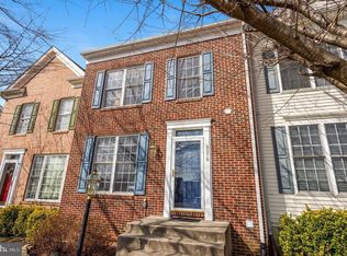 8978 Benchmark Ln, Bristow, VA 20136