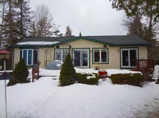 7605 Pioneer Trl, Presque Isle, MI 49777