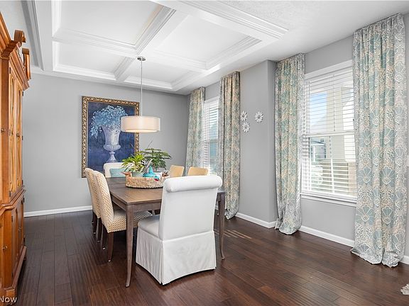 4th image of 2430 Woodhawk Ln